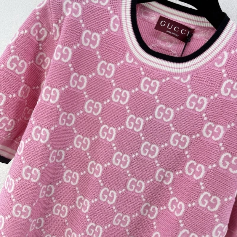 Gucci T-Shirts Resilient 124394