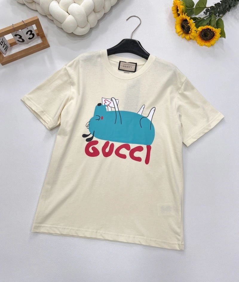 Gucci T-Shirts WrinkleFree 124376