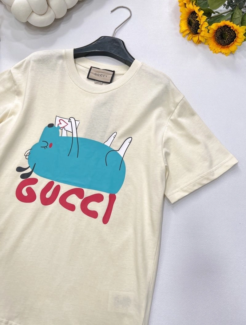 Gucci T-Shirts WrinkleFree 124376
