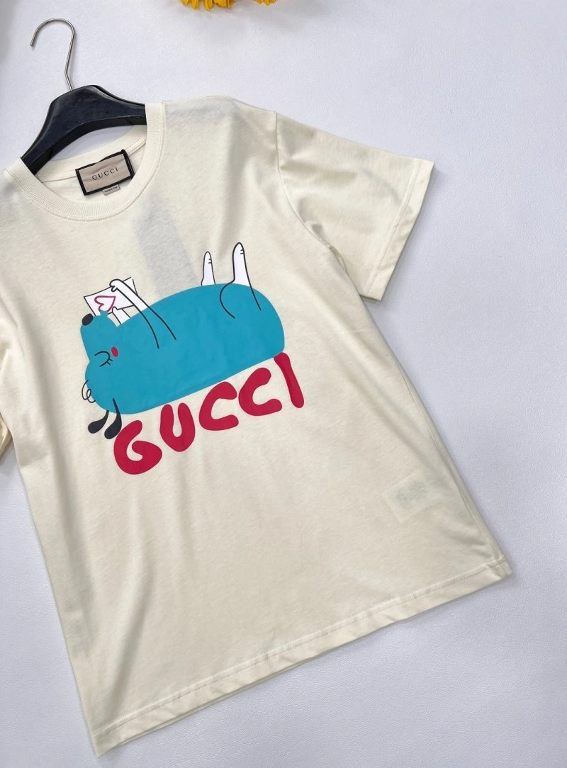 Gucci T-Shirts WrinkleFree 124376