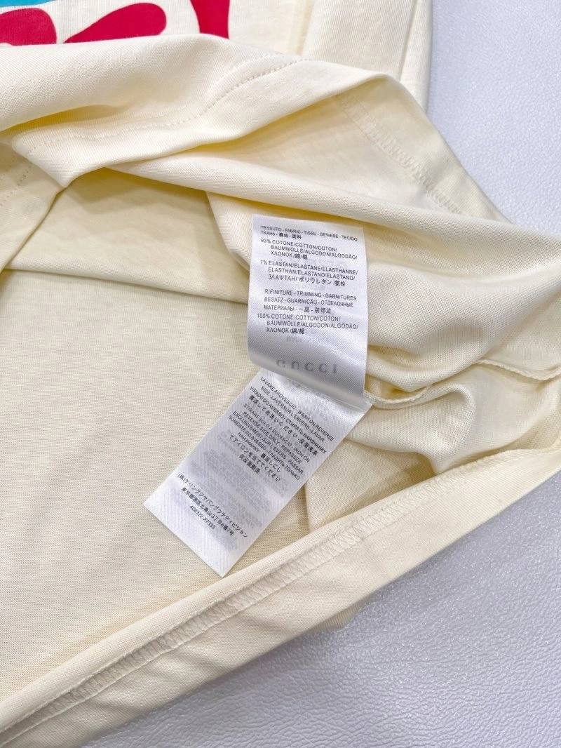 Gucci T-Shirts WrinkleFree 124376