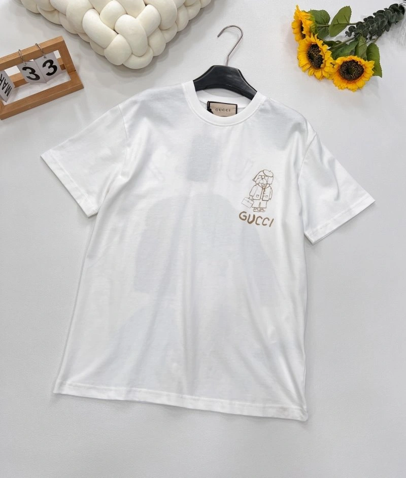 RelaxedFit Gucci T-Shirts 124402