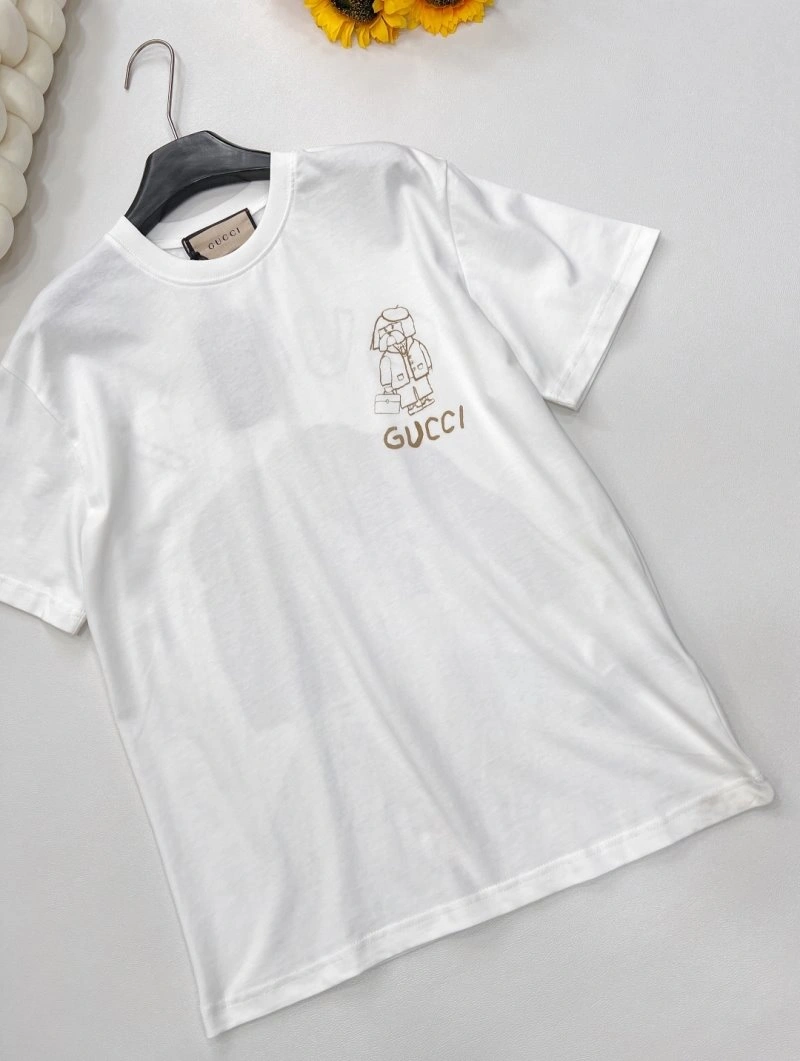 RelaxedFit Gucci T-Shirts 124402