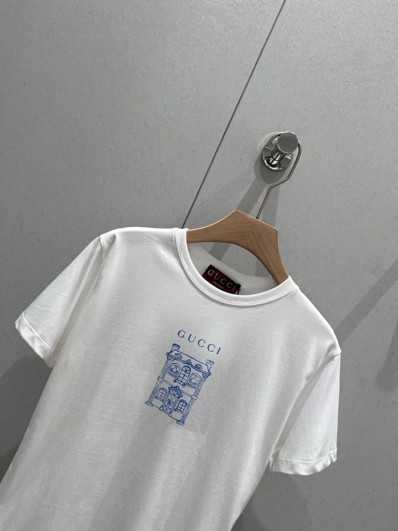 Gucci T-Shirts ModernLook 124375
