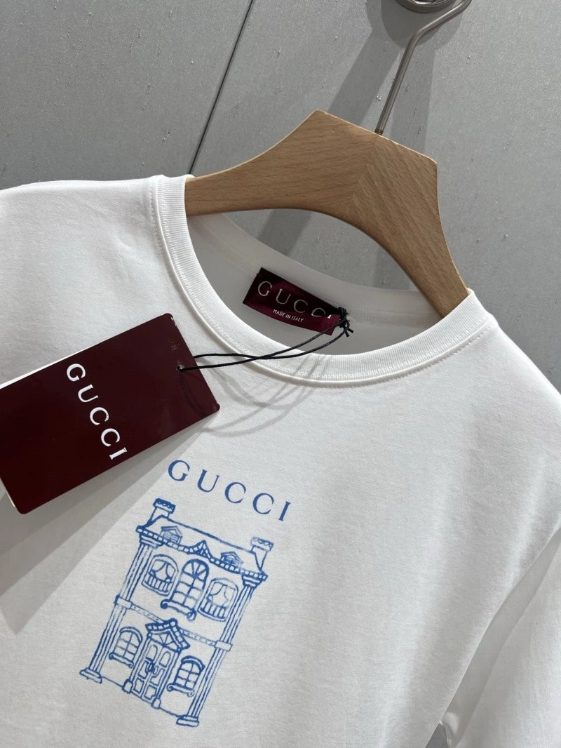 Gucci T-Shirts ModernLook 124375