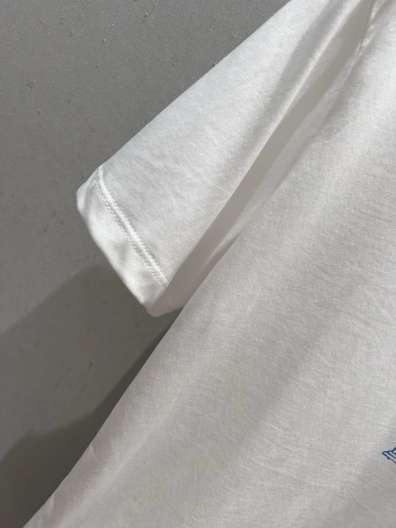 Gucci T-Shirts ModernLook 124375