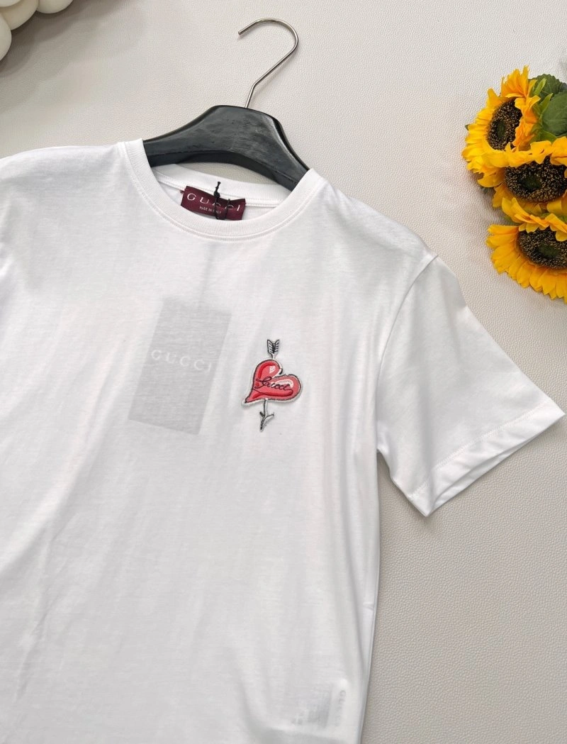 Gucci T-Shirts WeatherProof 124370