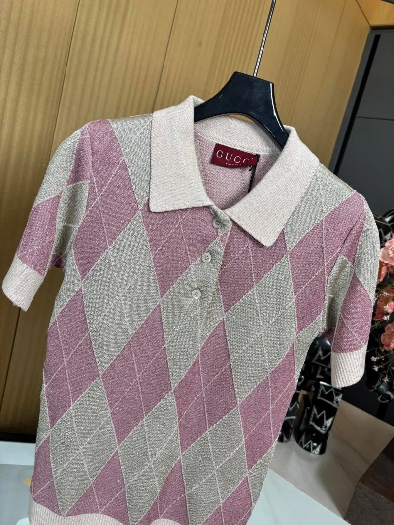Gucci T-Shirts TimelessDesign 124369