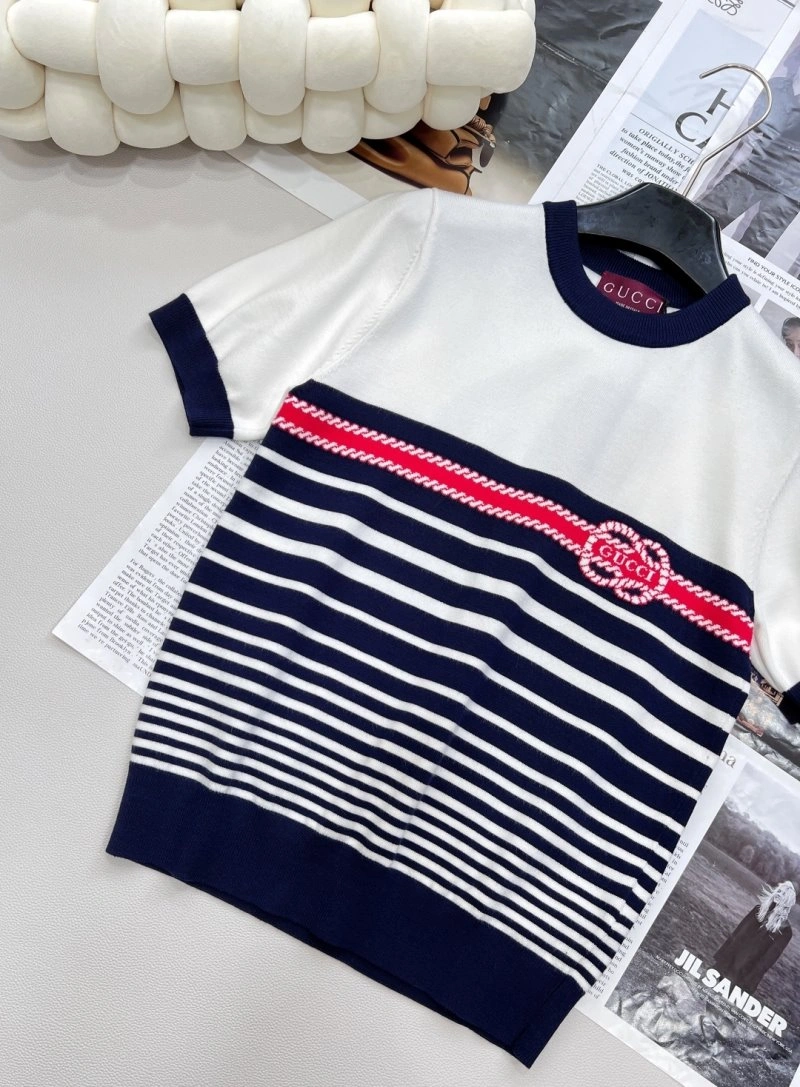 Gucci T-Shirts Comfortable 124365