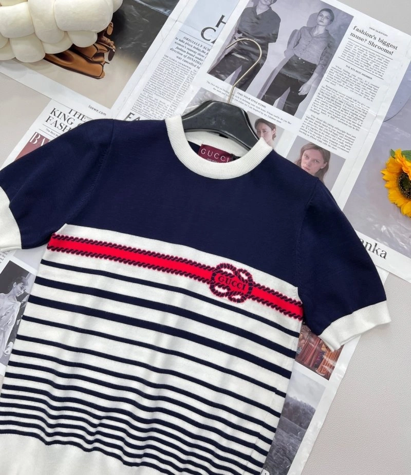 Gucci T-Shirts Vibrant 124364