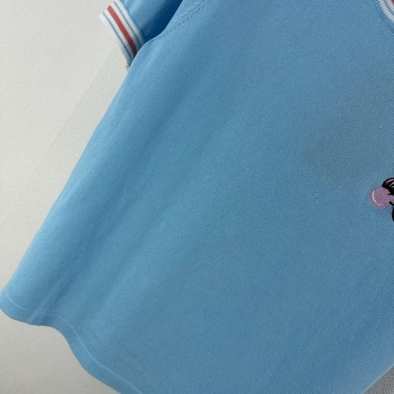 Unisex Gucci T-Shirts 124360