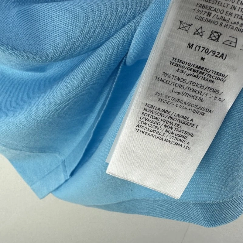 Unisex Gucci T-Shirts 124360