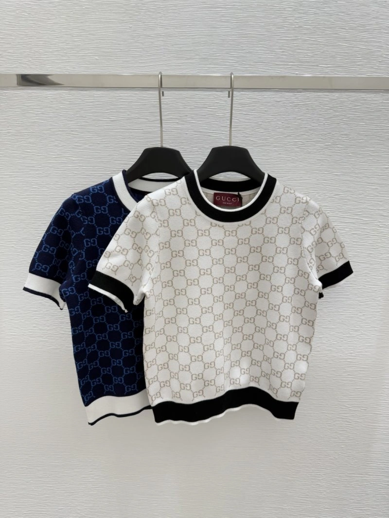 Gucci T-Shirts Elegant 124357