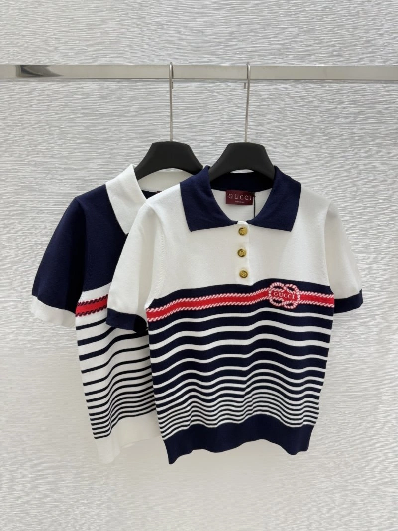 Gucci T-Shirts UrbanChic 124359