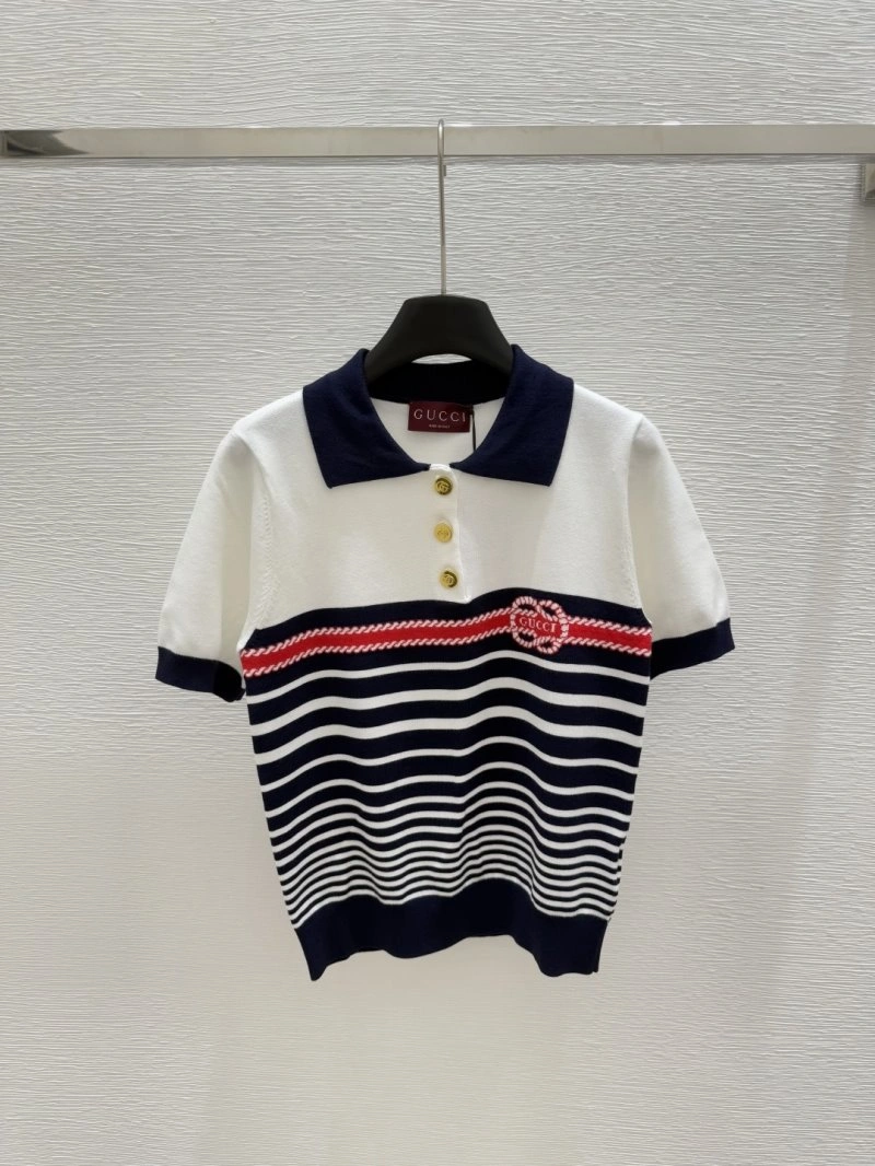 Gucci T-Shirts UrbanChic 124359