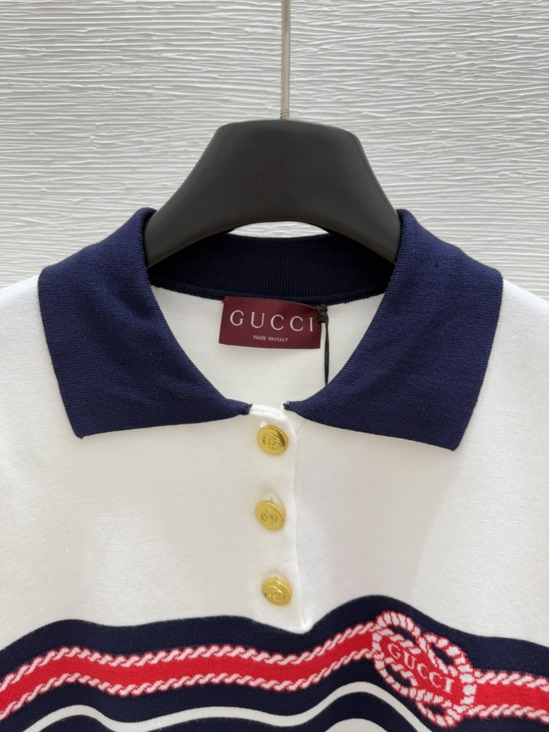 Gucci T-Shirts UrbanChic 124359