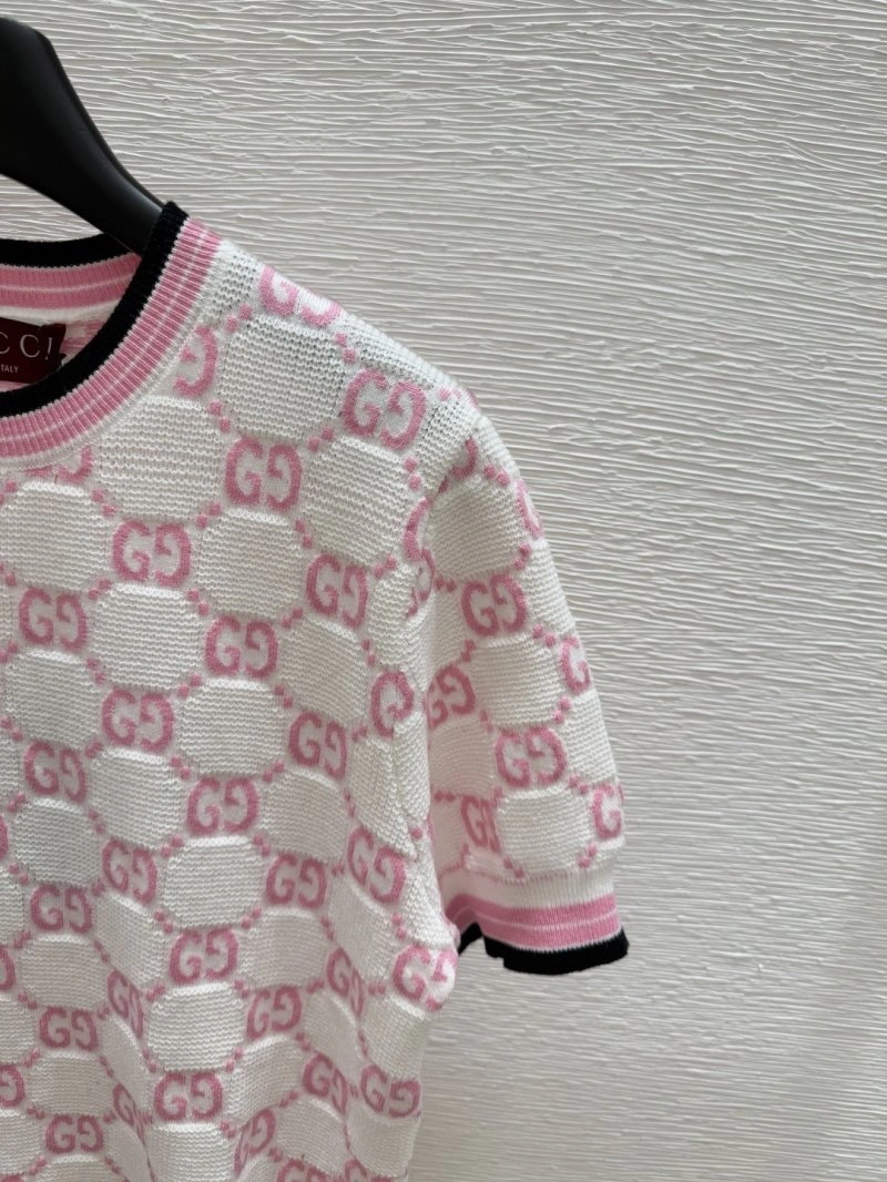 Gucci T-Shirts SmartChoice 124342