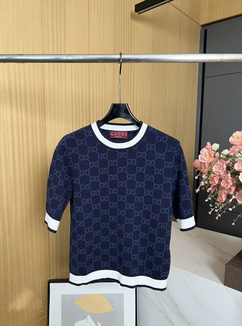 Contemporary Gucci T-Shirts 124331