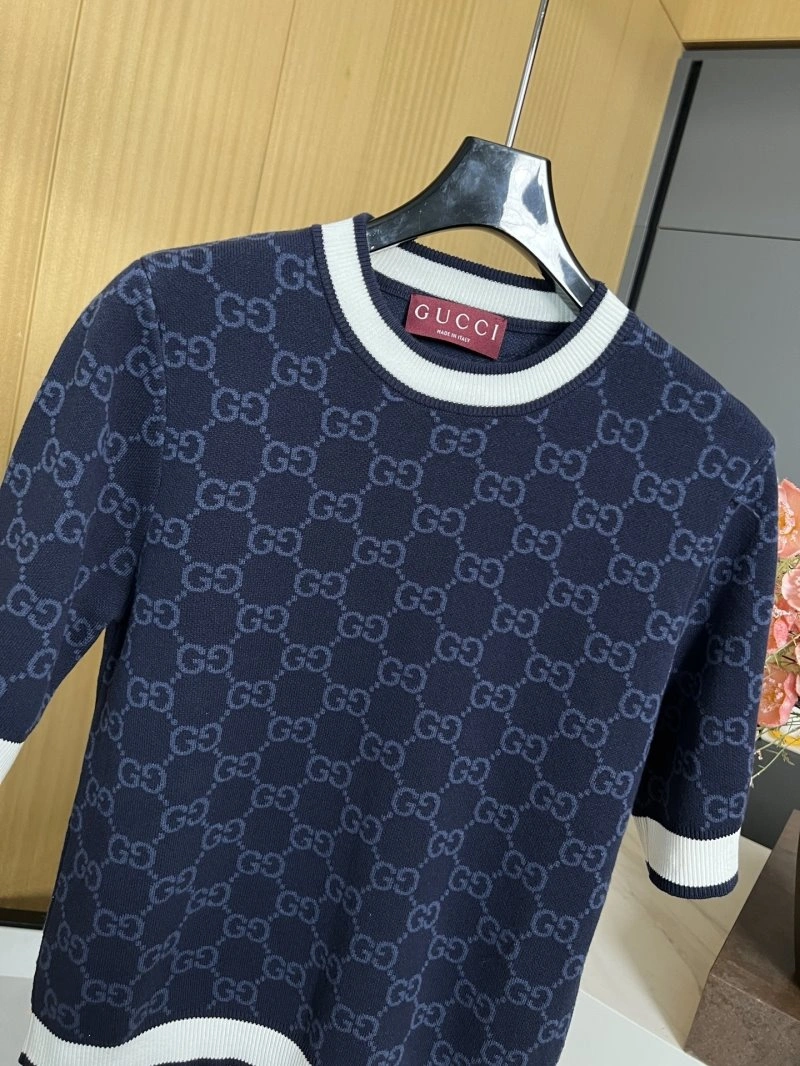 Contemporary Gucci T-Shirts 124331