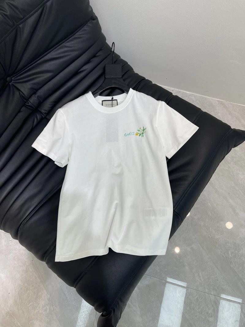 Comfortable Gucci T-Shirts 124322
