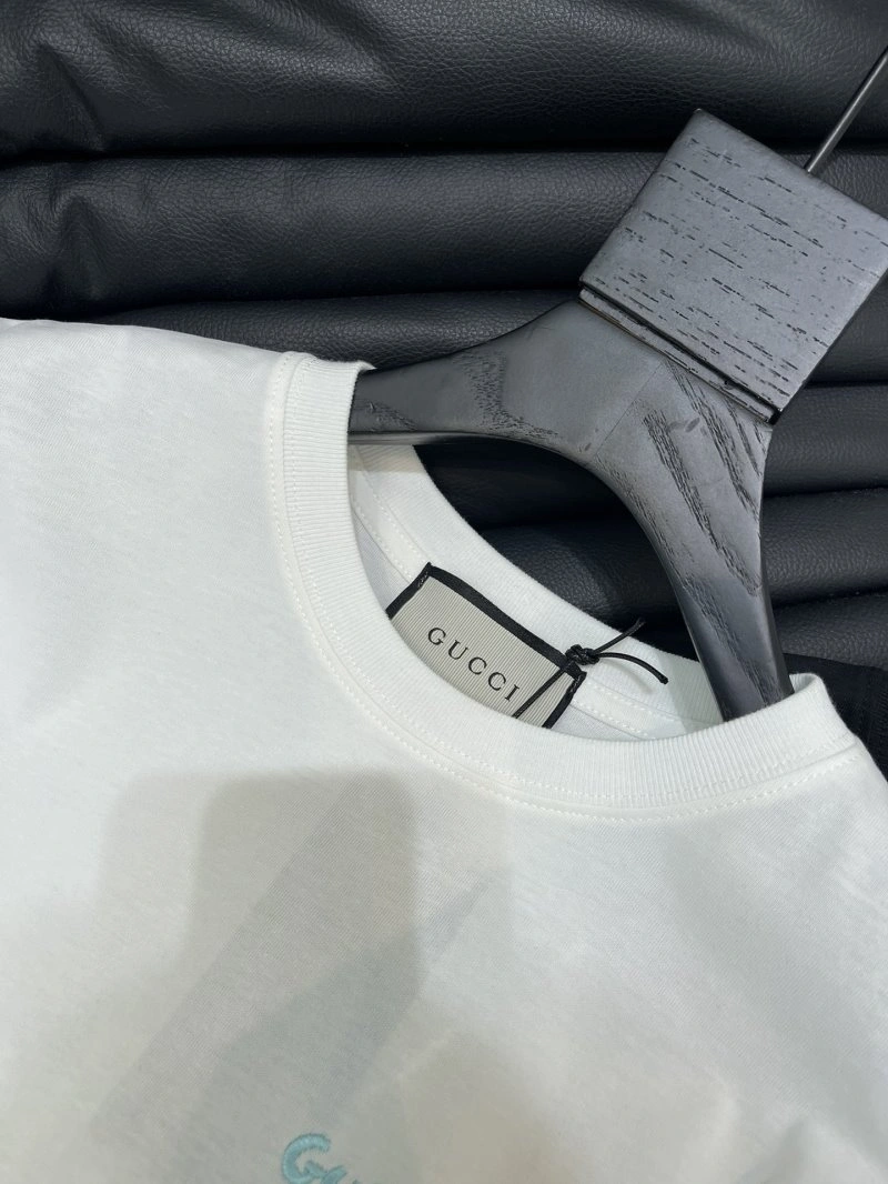 Comfortable Gucci T-Shirts 124322