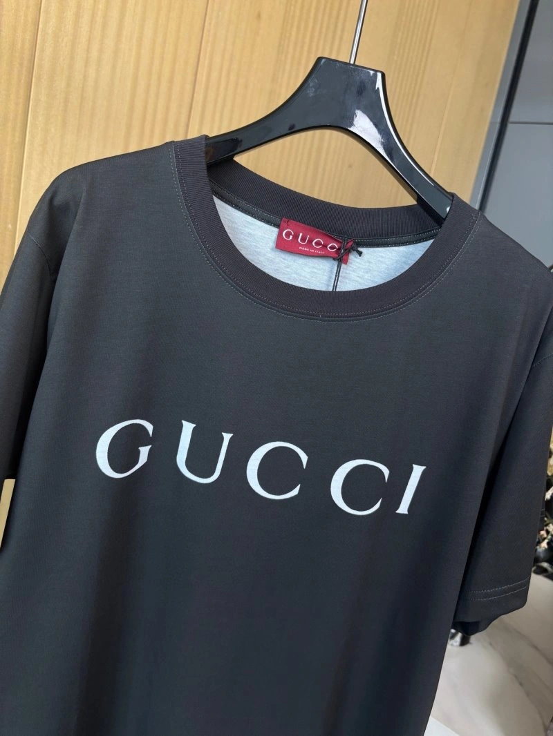 Neat Gucci T-Shirts 124314