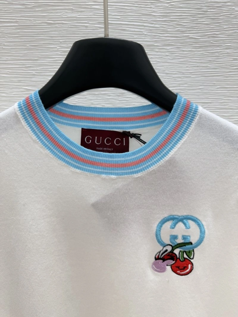 Gucci T-Shirts OdorResistant 124318