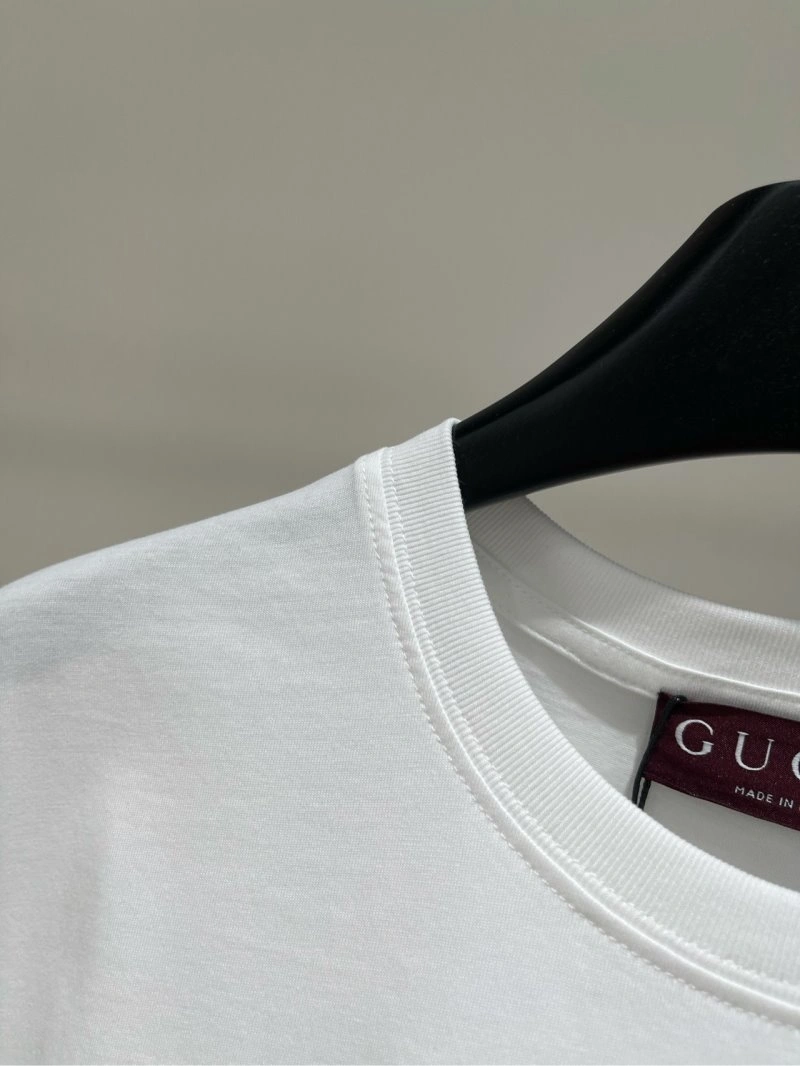 EyeCatching Gucci T-Shirts 124301