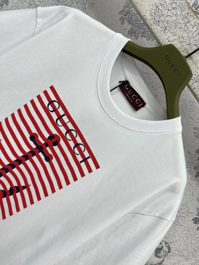 MultiPurpose Gucci T-Shirts 124300