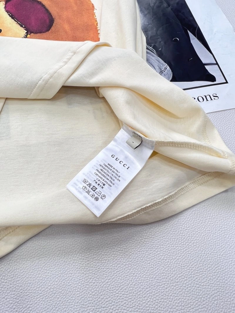 Gucci T-Shirts SoftTouch 124296