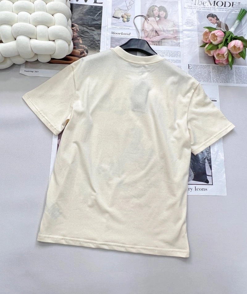 Gucci T-Shirts Stylish 124311