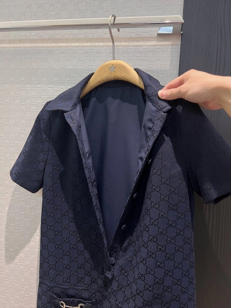 Versatile Gucci T-Shirts 124288
