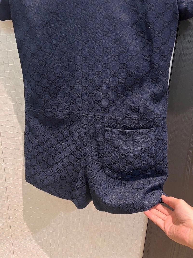 Versatile Gucci T-Shirts 124288
