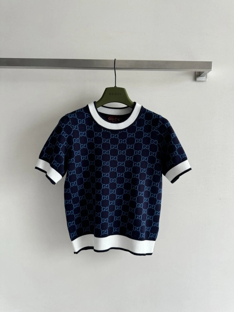 Gucci T-Shirts Durable 124278