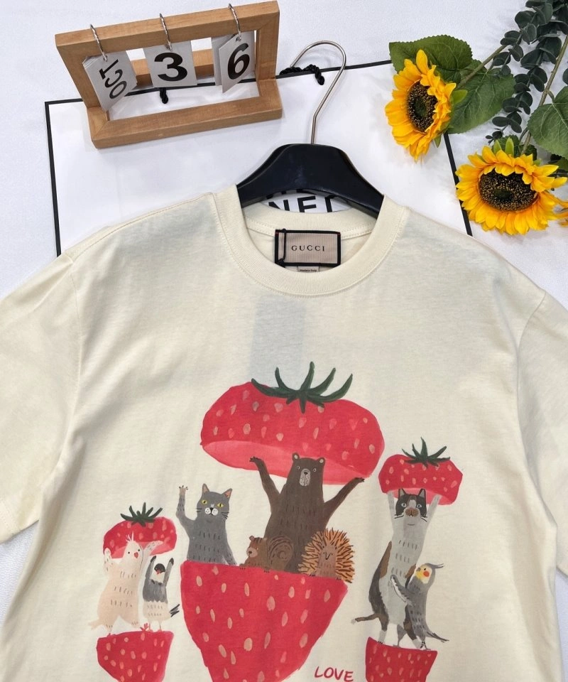 Gucci T-Shirts EasyMatch 124256