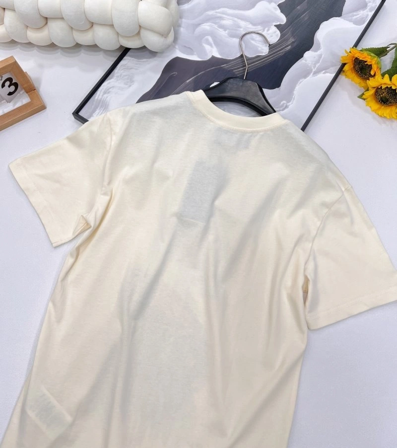 Gucci T-Shirts Soft 124255