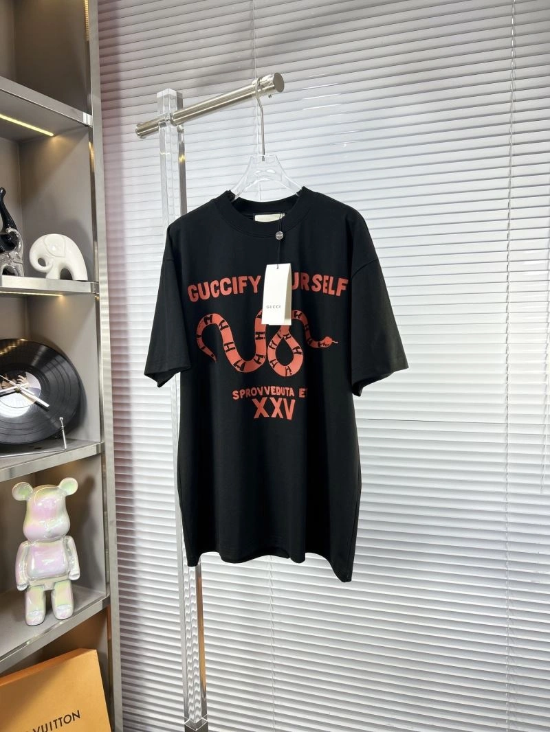 Stylish Gucci T-Shirts 127208