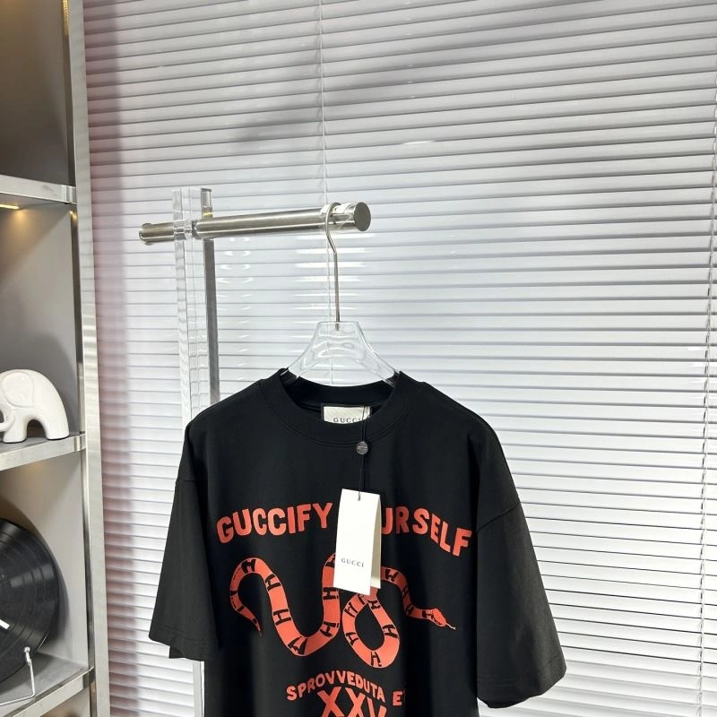Stylish Gucci T-Shirts 127208