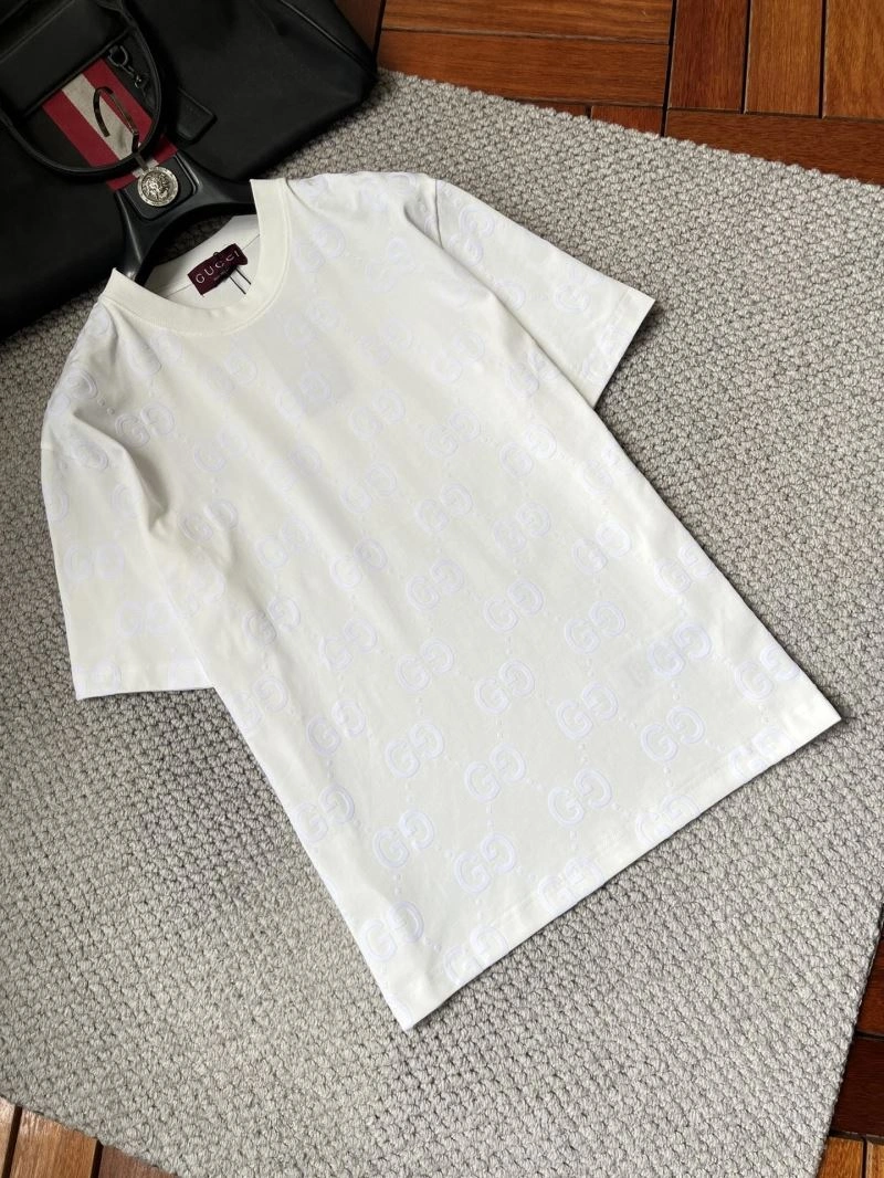Gucci T-Shirts Neat 127222