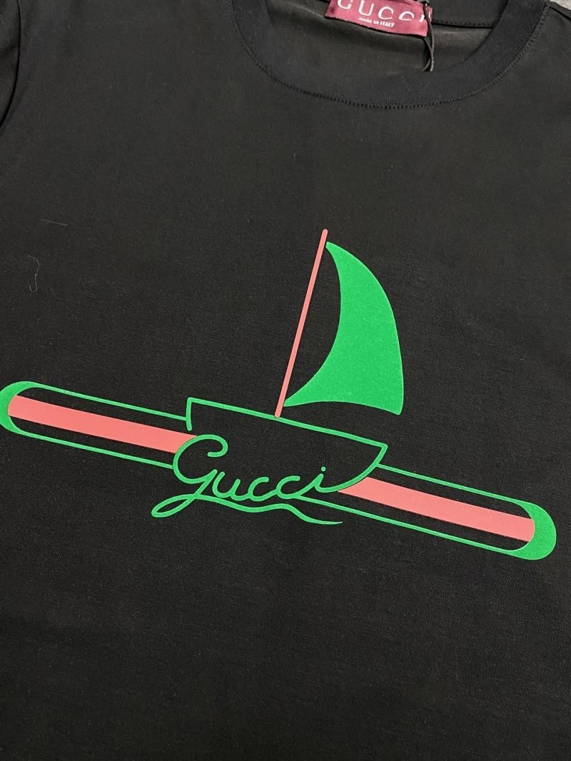 Gucci T-Shirts Functional 127226
