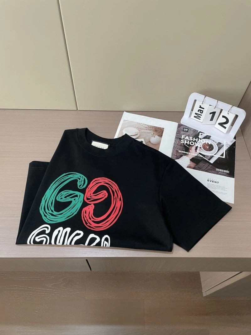 UrbanChic Gucci T-Shirts 127224