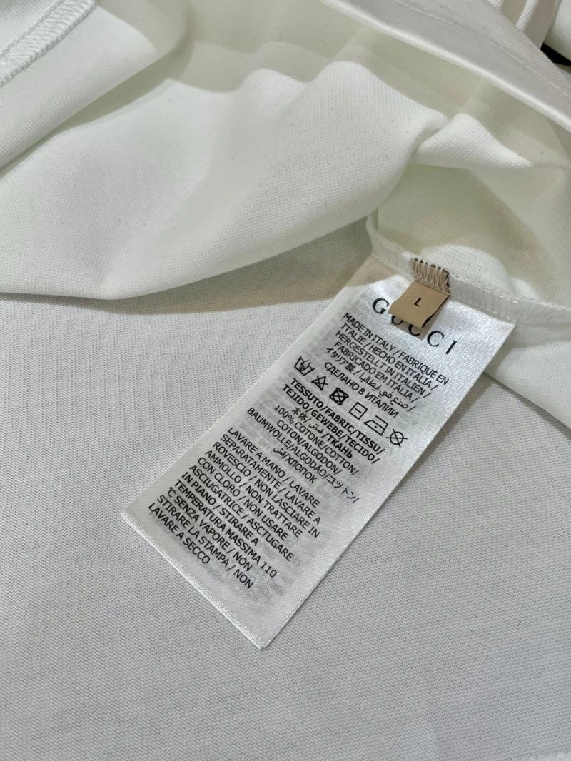 Gucci T-Shirts Youthful 127232