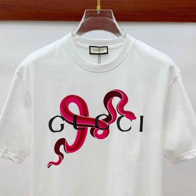Gucci T-Shirts Comfortable 127198