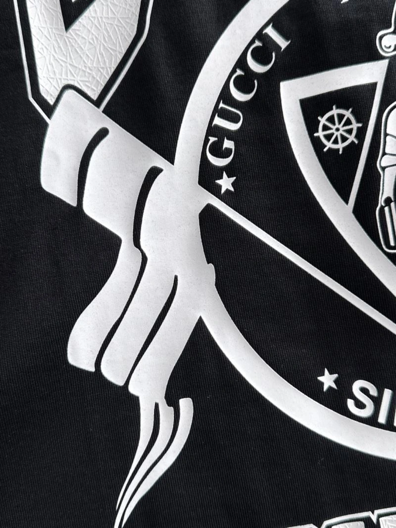 Sleek Gucci T-Shirts 127196