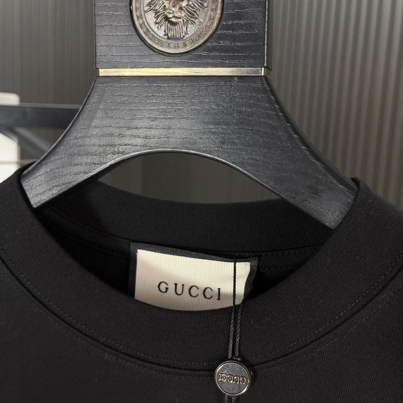 Gucci T-Shirts Functional 127189