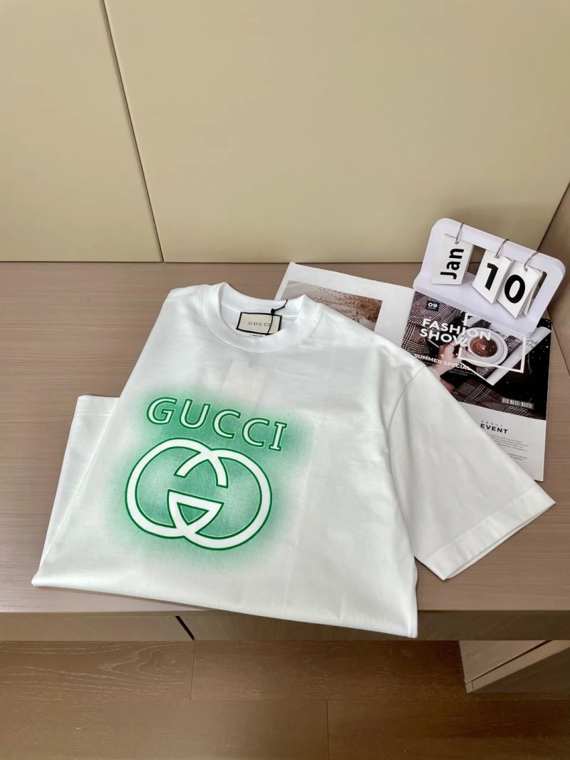 Gucci T-Shirts Premium 127184