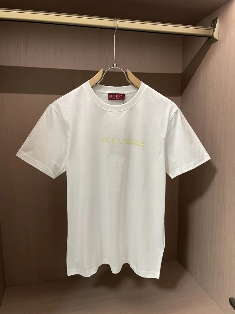 Packable Gucci T-Shirts 127169