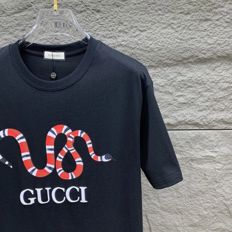 Gucci T-Shirts Youthful 127163