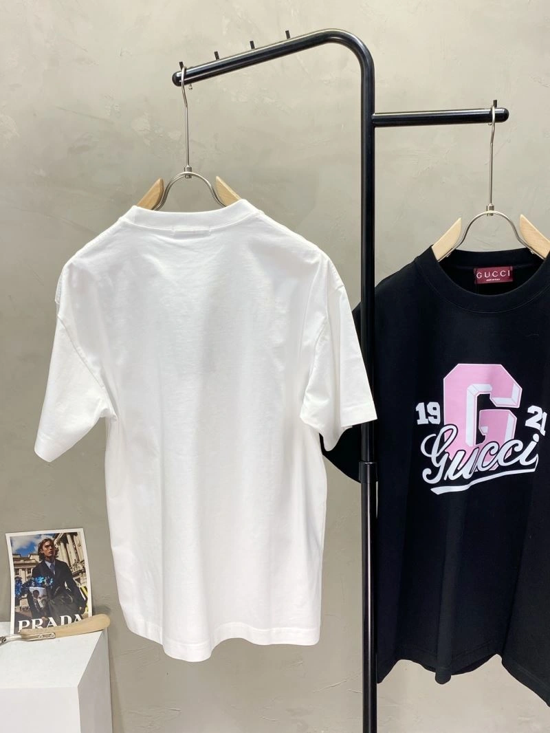 Gucci T-Shirts Sustainable 127157