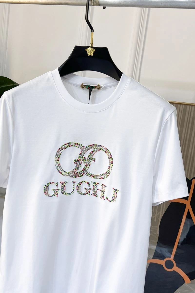 Elegant Gucci T-Shirts 127134